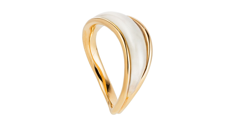 Fernando Jorge’s Stream Wave band with mother of pearl set in 18-karat yellow gold ($2,320) Fernando Jorge’s Stream Wave band with mother of pearl set in 18-karat yellow gold ($2,320)