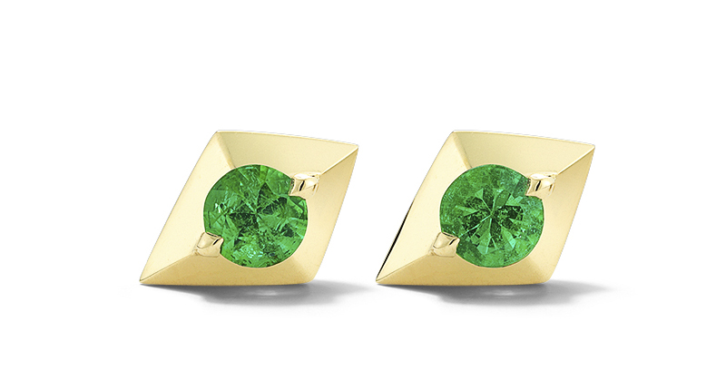 Stud earrings in 18-karat yellow gold with emeralds ($550)