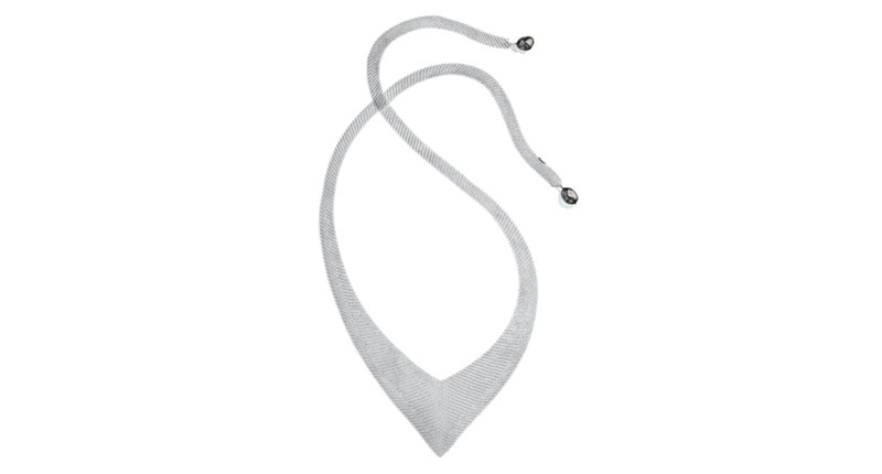 “Mesh” bib large necklace in sterling silver with two large Keshi pearls weighing more than 5 grams each “Mesh” bib large necklace in sterling silver with two large Keshi pearls weighing more than 5 grams each