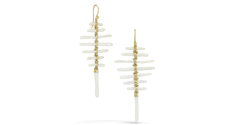 <a href="https://www.rachelatherley.com/" target="_blank" rel="noopener noreferrer">Rachel Atherley</a> Fishbone earrings in 18-karat gold with Biwa pearls ($1,430) <a href="https://www.rachelatherley.com/" target="_blank" rel="noopener noreferrer">Rachel Atherley</a> Fishbone earrings in 18-karat gold with Biwa pearls ($1,430)