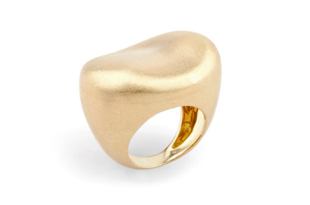 The “Malak” ring in 18-karat gold ($4,020) The “Malak” ring in 18-karat gold ($4,020)