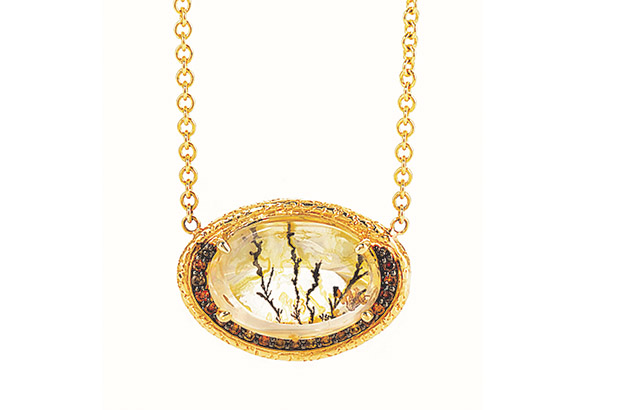This dendritic quartz and brown diamond pendant is made by Susan Wheeler ($5,620).<br />
<a target="_blank" href="http://www.susanwheelerdesign.com/"><span style="color: #ff0000;">susanwheelerdesign.com</span></a> This dendritic quartz and brown diamond pendant is made by Susan Wheeler ($5,620).<br />
<a target="_blank" href="http://www.susanwheelerdesign.com/"><span style="color: #ff0000;">susanwheelerdesign.com</span></a>