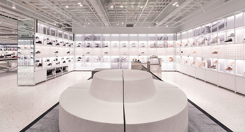 The seating in the Sneakerlab is soft—it gives way, kind of like a training mat—and is modular. (Photo courtesy of Nike) The seating in the Sneakerlab is soft—it gives way, kind of like a training mat—and is modular. (Photo courtesy of Nike)