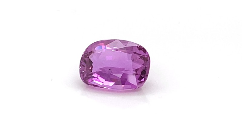 <strong>Classic Gemstone.</strong> David Nassi of 100% Natural Ltd.’s 12.99-carat untreated pink Ceylon sapphire <strong>Classic Gemstone.</strong> David Nassi of 100% Natural Ltd.’s 12.99-carat untreated pink Ceylon sapphire