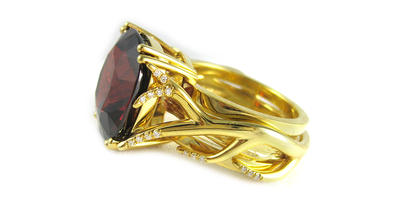 K. Brunini “Objects Organique” antler ring in 18-karat yellow gold with a 12.73-carat cushion-cut garnet and diamonds ($52,500)<br /><a href="http://www.kbrunini.com" target="_blank" rel="noopener noreferrer">KBrunini.com</a>