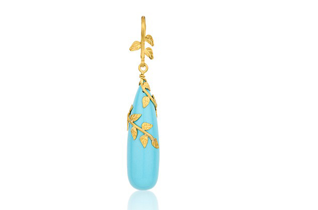 Lika Behar’s drop pendant drapes 24-karat gold vines around Sleeping Beauty turquoise ($2,750). <a href="http://www.likabehar.com/" target="_blank"><span style="color: rgb(255, 0, 0);">LikaBehar.com</span></a>