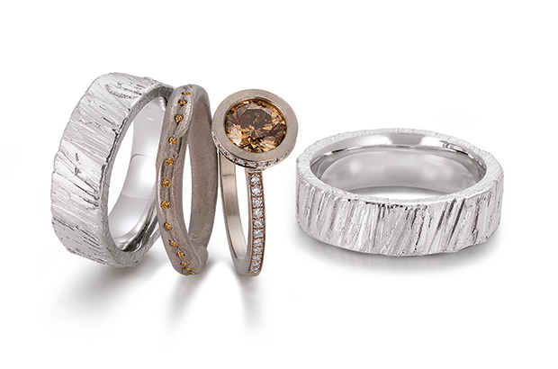 Brand: Marion Knorr Fine Jewellery<br />
Headquarters: Ludwigsburg, Germany<br />
Designer: Marion Knorr<br />
Founded: 1998 Brand: Marion Knorr Fine Jewellery<br />
Headquarters: Ludwigsburg, Germany<br />
Designer: Marion Knorr<br />
Founded: 1998