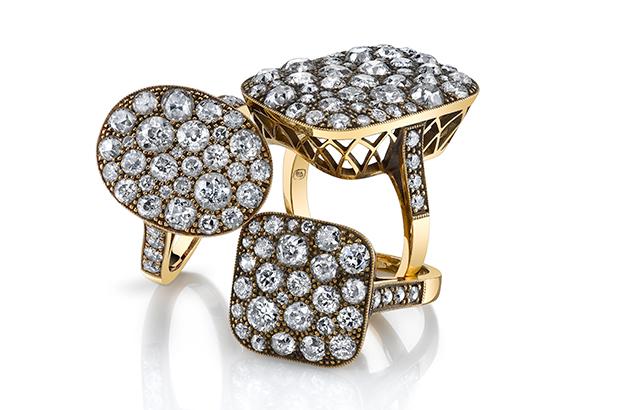 Brand: Single Stone<br />
Headquarters: Los Angeles<br />
Designer: Ari and Corina Madilian<br />
Founded: 1988 Brand: Single Stone<br />
Headquarters: Los Angeles<br />
Designer: Ari and Corina Madilian<br />
Founded: 1988
