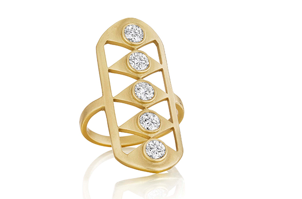 Doryn Wallach’s 18-karat satin yellow gold gladiator ring with bezel-set white diamonds ($11,175)<br />
<a href="http://www.dorynwallach.com/" target="_blank"><span style="color: rgb(255, 0, 0);">dorynwallach.com</span></a>