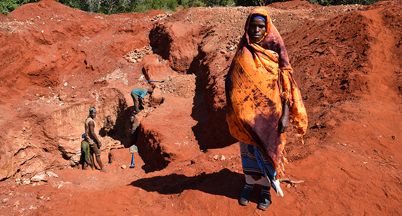 The first market day to connect the women miners of Tanga, Tanzania, with local traders is scheduled to take place in May. The first market day to connect the women miners of Tanga, Tanzania, with local traders is scheduled to take place in May.