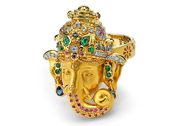 Brand: Buddha Mama<br />
Headquarters: Miami<br />
Designer: Nancy and Dakota Badía<br />
Founded: 2008 Brand: Buddha Mama<br />
Headquarters: Miami<br />
Designer: Nancy and Dakota Badía<br />
Founded: 2008