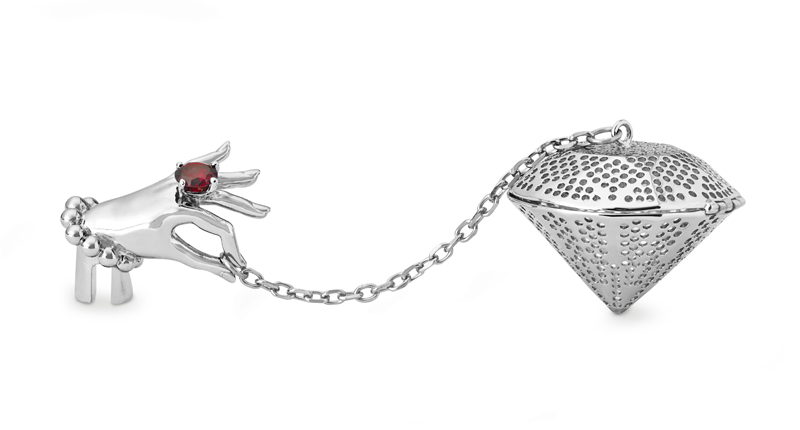 Priced at only $95 this tea strainer is an easy way to own a piece of Stephen Webster. Priced at only $95 this tea strainer is an easy way to own a piece of Stephen Webster.