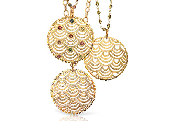Brand: Ilias Lalalounis<br />
Headquarters: Athens, Greece<br />
Designer: Maria Lalaouni<br />
Founded: 1968 Brand: Ilias Lalalounis<br />
Headquarters: Athens, Greece<br />
Designer: Maria Lalaouni<br />
Founded: 1968