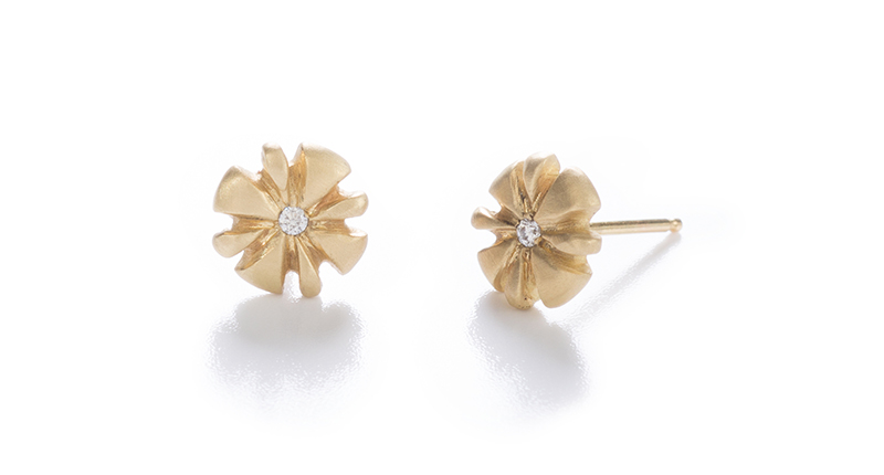 The “Narcissus” earrings, in 18-karat gold with Harmony recycled diamonds ($895)
