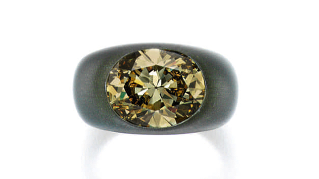 This aluminum and diamond ring showcases Hemmerle’s use of unusual metals. It sold for $151,200. This aluminum and diamond ring showcases Hemmerle’s use of unusual metals. It sold for $151,200.