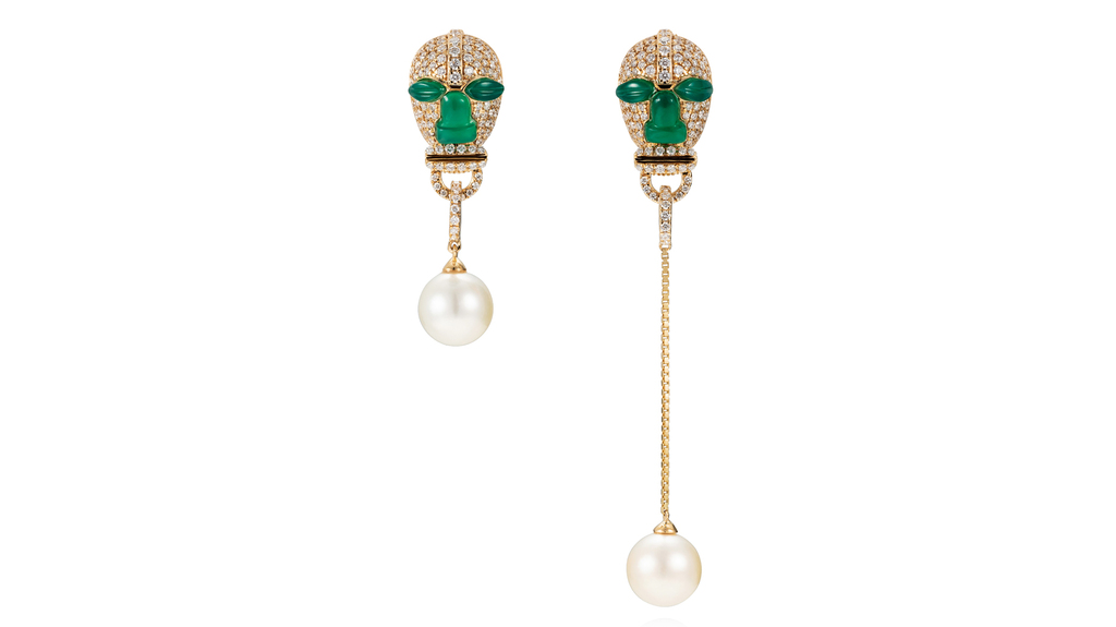 Matturi “Nomoli Totem Mis-match” earrings in 18-karat yellow gold with 1.69 carats of brilliant-cut diamonds, emeralds, and South Sea pearls; $12,873. (Image courtesy of Sotheby’s) Matturi “Nomoli Totem Mis-match” earrings in 18-karat yellow gold with 1.69 carats of brilliant-cut diamonds, emeralds, and South Sea pearls; $12,873. (Image courtesy of Sotheby’s)