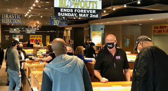 Gordon Robbins said the store’s going-out-of-business sale, which started earlier this month, is “going gangbusters.” (Photo courtesy of Robbins Delaware Diamonds Facebook page) Gordon Robbins said the store’s going-out-of-business sale, which started earlier this month, is “going gangbusters.” (Photo courtesy of Robbins Delaware Diamonds Facebook page)
