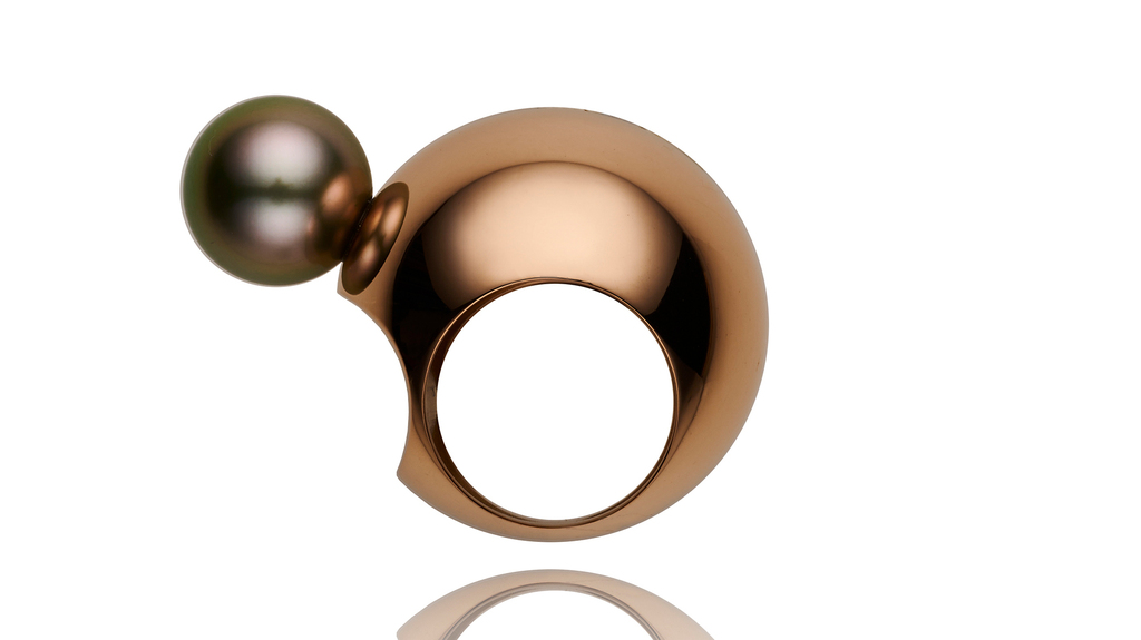 The “Bubble” ring by Melanie Georgacopoulos of Melanie Georgacopoulos of the U.K. The “Bubble” ring by Melanie Georgacopoulos of Melanie Georgacopoulos of the U.K.