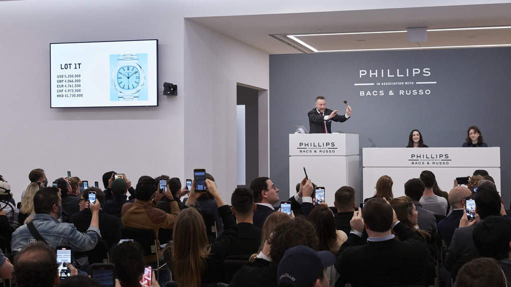 The floor at the Phillips in Association with Bacs & Russo New York Watch Auction, held in New York City on Saturday, Dec. 11, 2021 (image courtesy of Phillipps)