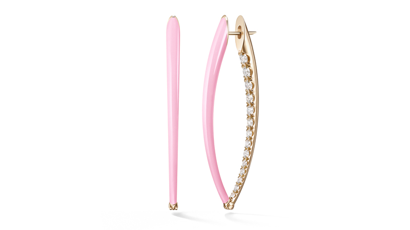 The large Cristina earring in 18-karat yellow gold with Marissa Pink enamel and diamonds