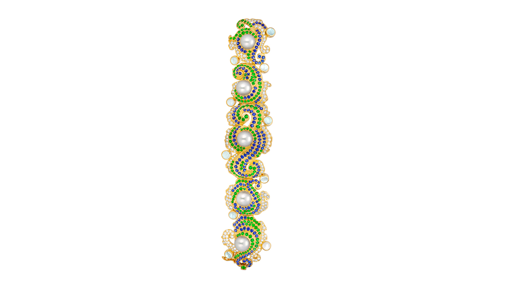 The “Treasure of the Sea” bracelet by Crevoshay