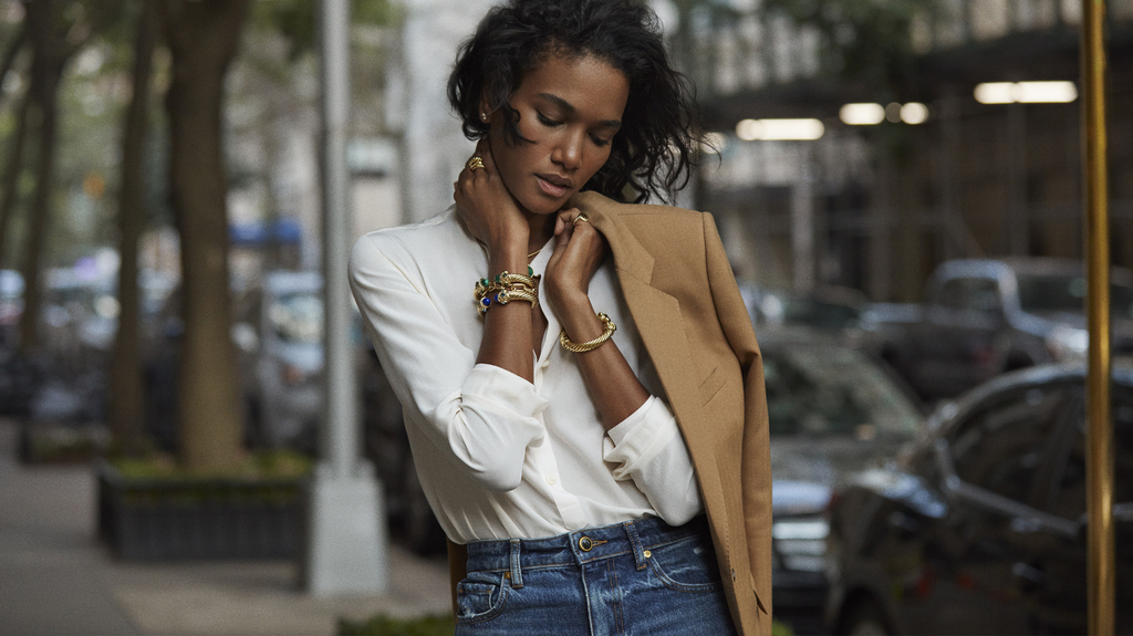 A cross-section of current David Yurman collections is featured in “The Power of Cable” campaign. A cross-section of current David Yurman collections is featured in “The Power of Cable” campaign.