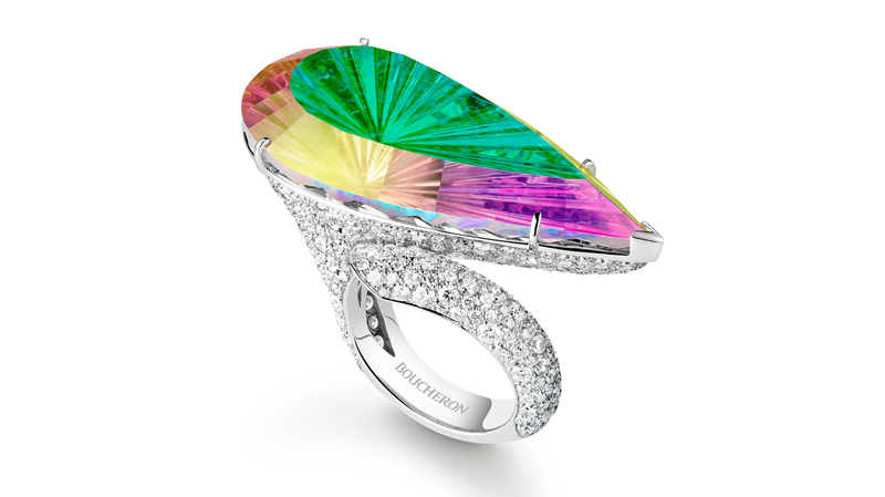 “Prisme” ring with holographic rock crystal and diamonds in white gold