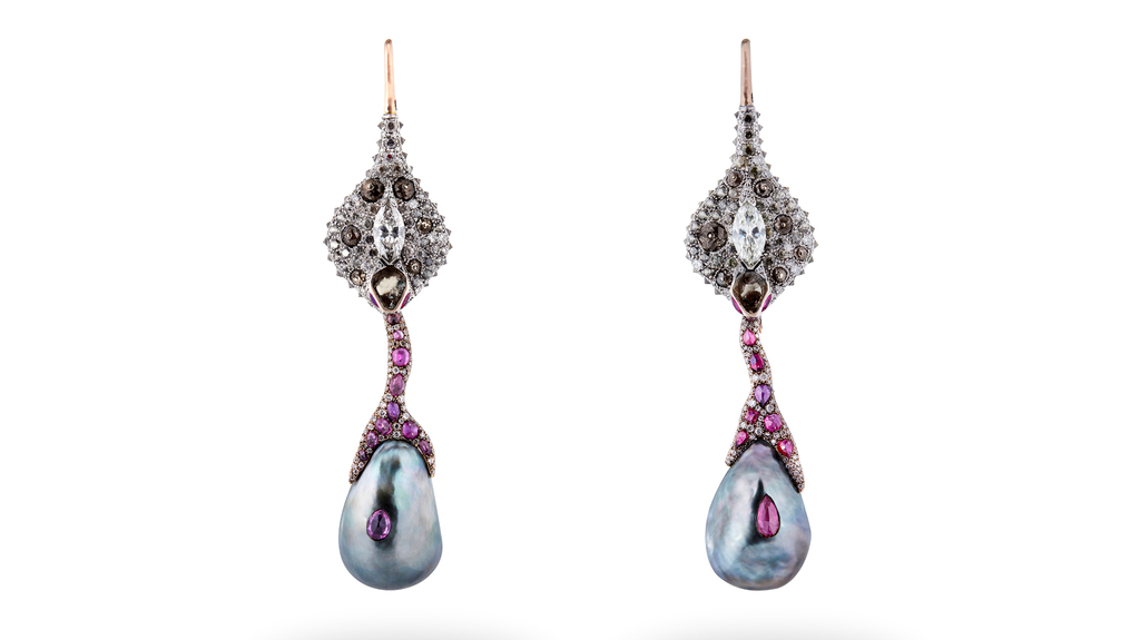 Castro’s “Drip” earrings from the Sotheby’s sale (Image courtesy of Sotheby’s)