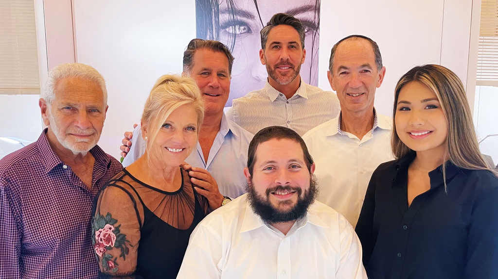 Some of the Grandview Klein team, from left to right: Saul Fraiman, Shelly Yeager, Randy Yeager, Ryan Yeager, Moshe Klein (center), Steve Berger, and Joanna Mei.