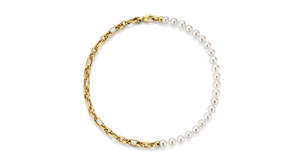 Yana Nesper 18-karat yellow gold and Akoya pearl necklace ($2,850)