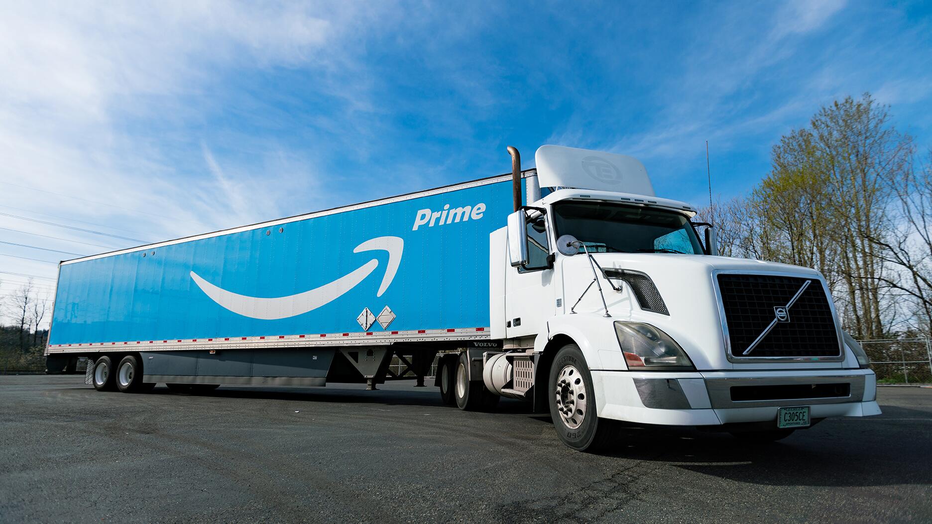 20210609_Amazon truck.jpg