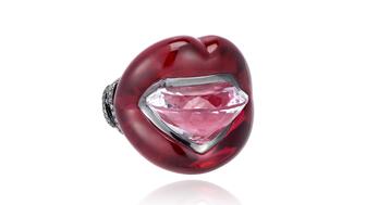 Lydia Courteille Lips ring